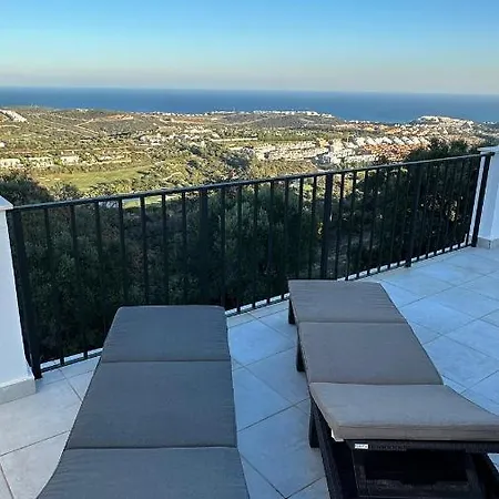 Dona Julia Sea View * Касарес