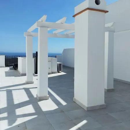Dona Julia Sea View Апартаменты