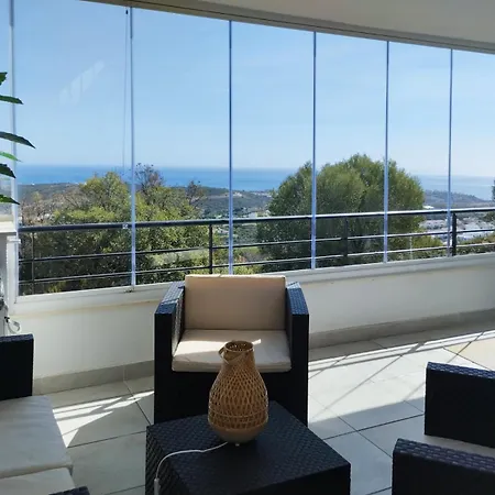 Dona Julia Sea View Касарес