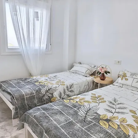 Апартаменты Dona Julia Sea View Касарес